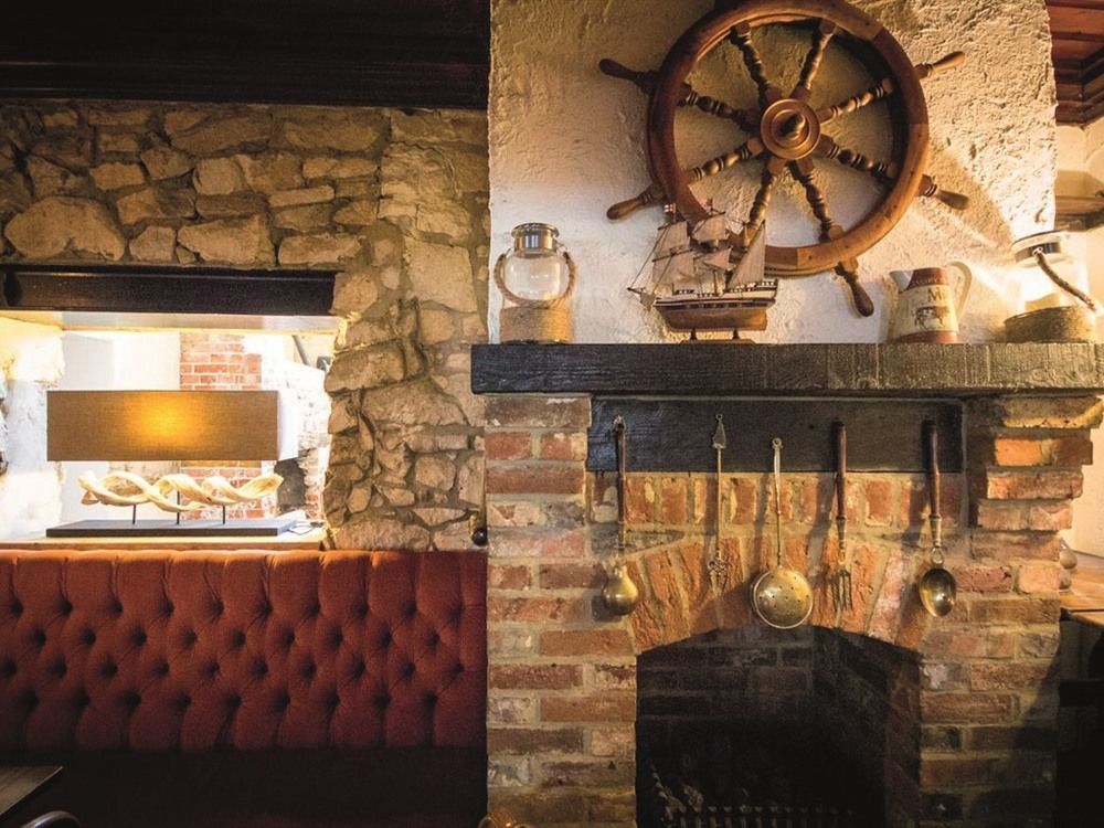 The Crab And Lobster Inn Bembridge Exterior foto